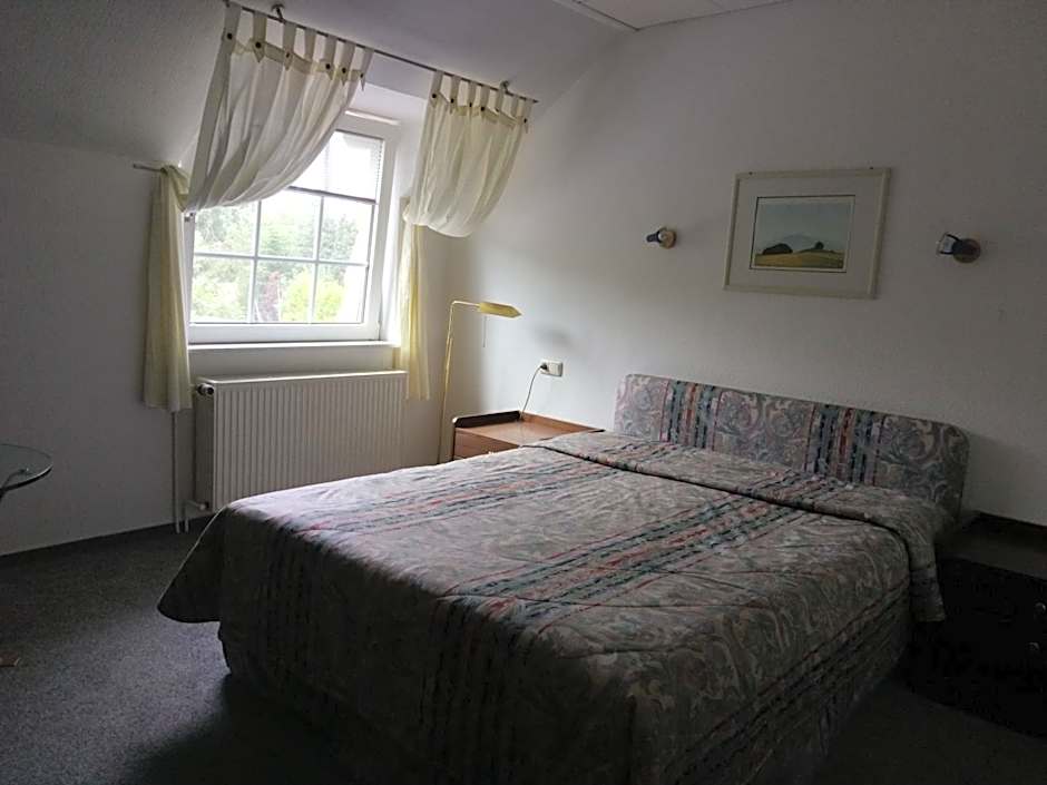 Hotel Leppiner Hof - B&B FRÜHSTÜCKSPENSION