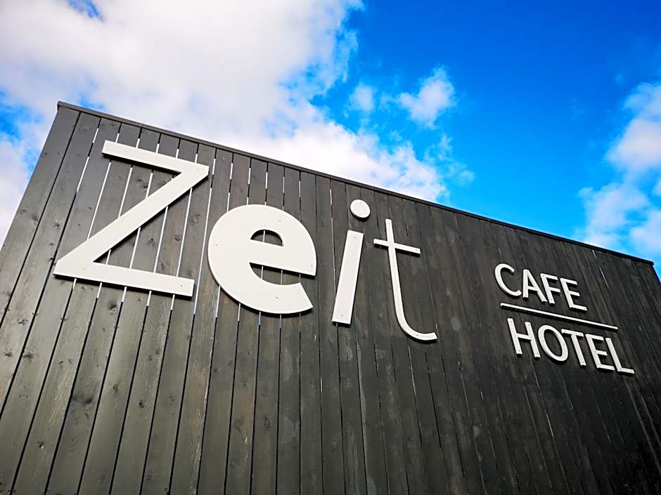 Zeit Hotel