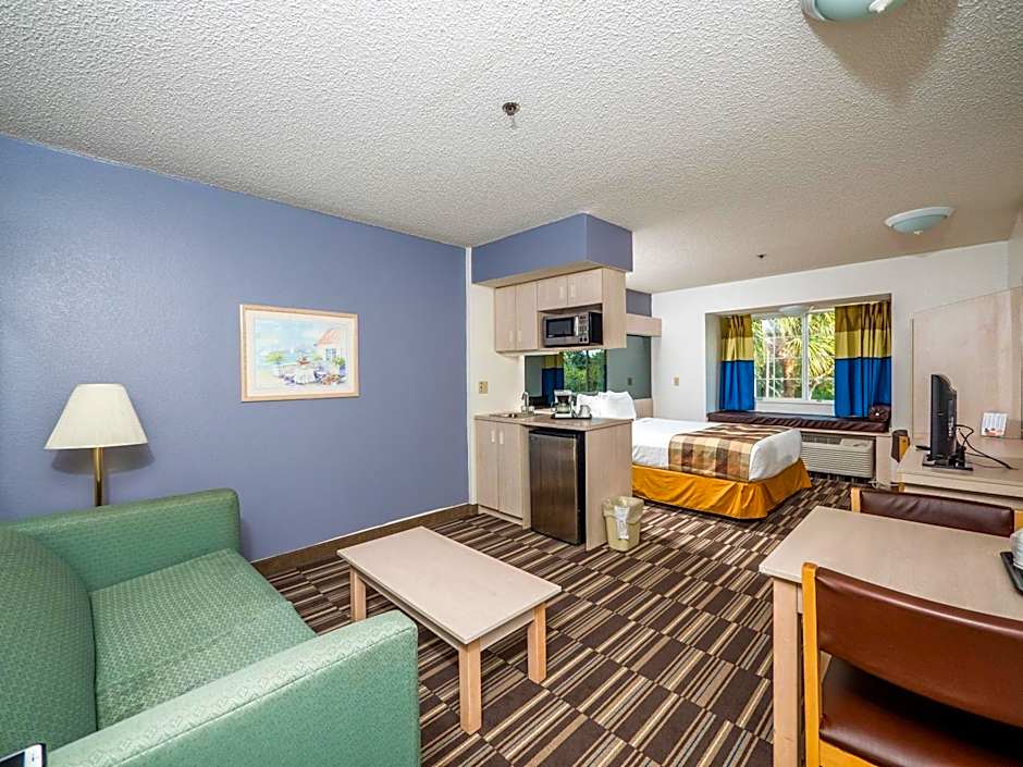 Microtel Inn & Suites By Wyndham Palm Coast