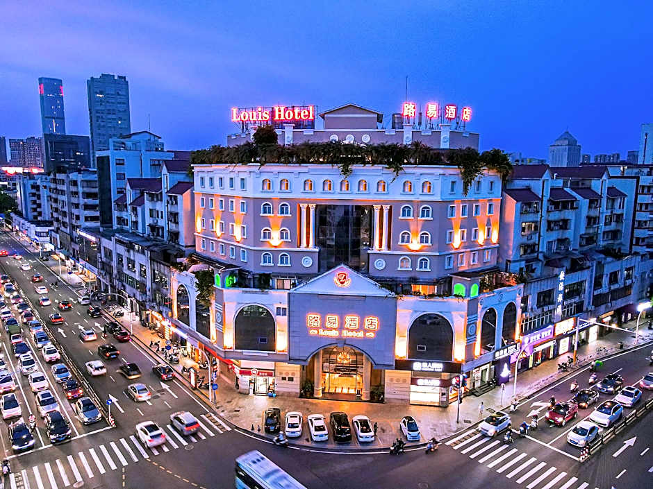 Zhongshan Louis Hotel