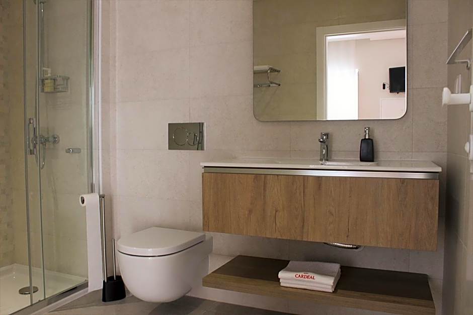 Cardeal Suites & Apartments