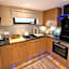 The Wee Ludging - A Cosy Riverside Cottage for Two
