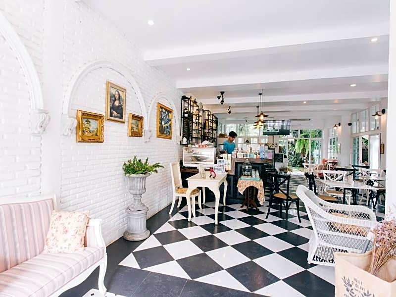 Nai Suan Bed and Breakfast