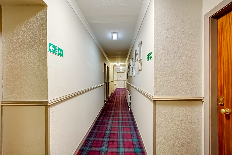 OYO Lomond Park Hotel