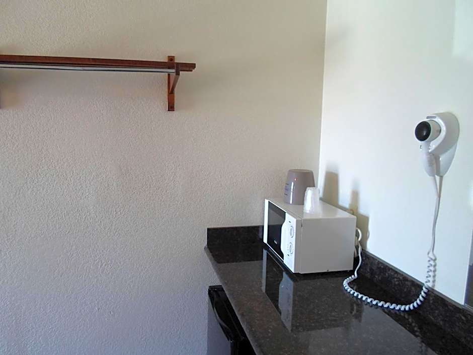 Economy Inn Morgan Hill