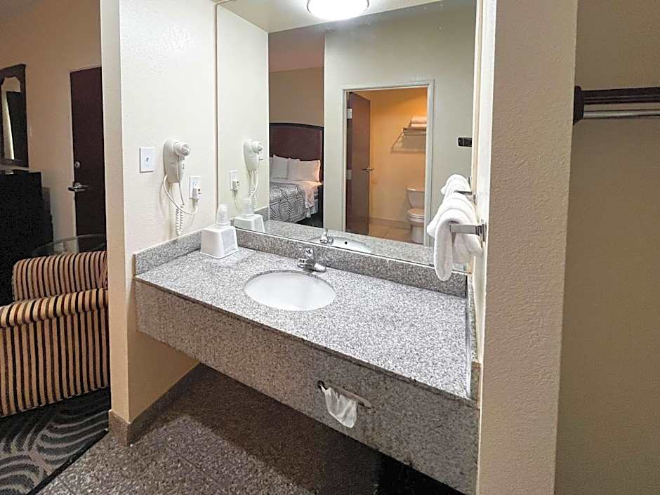 Executive Inn & Suites Breaux Bridge, LA