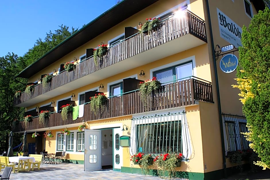 Pension Waldhof am Stubenbergsee