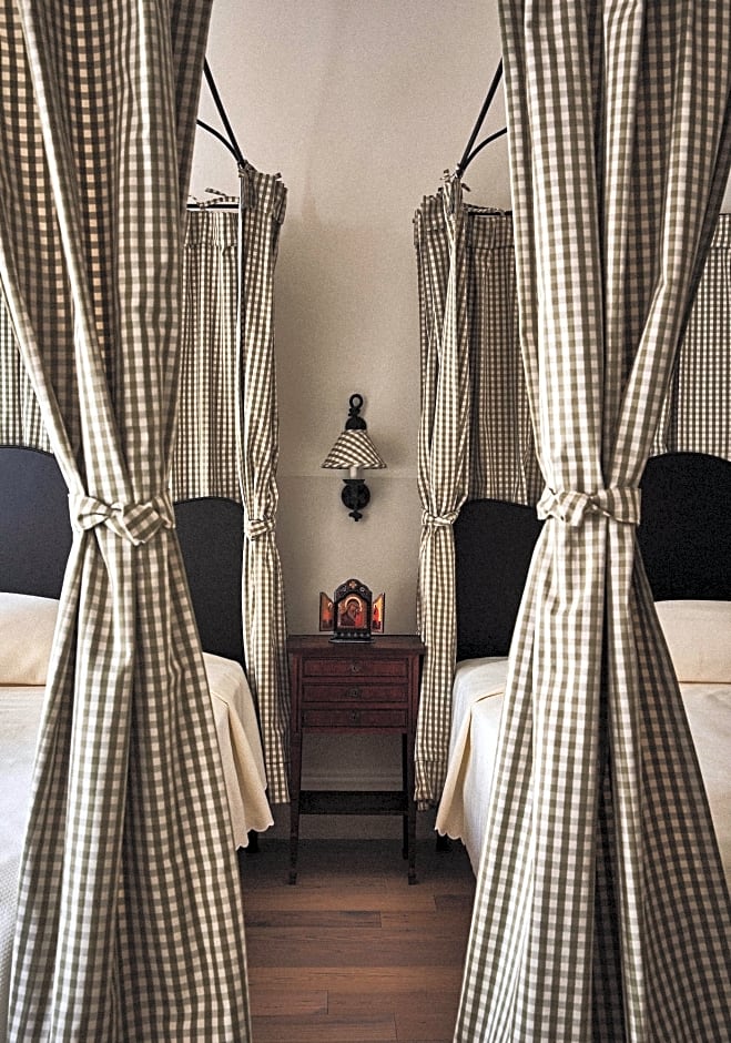 Hotel Peter and Paul