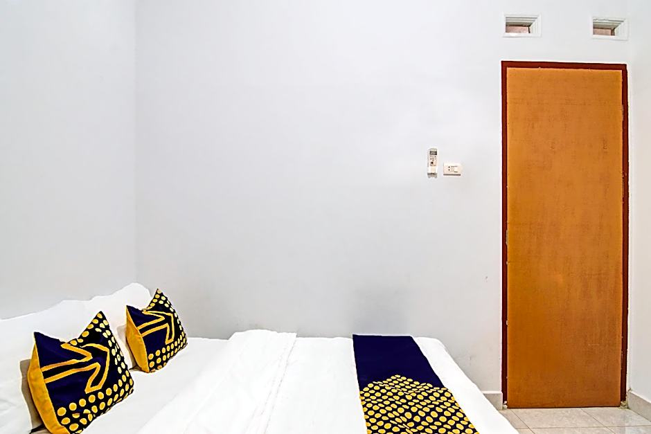 SPOT ON 91950 Guest House TekNong Syariah