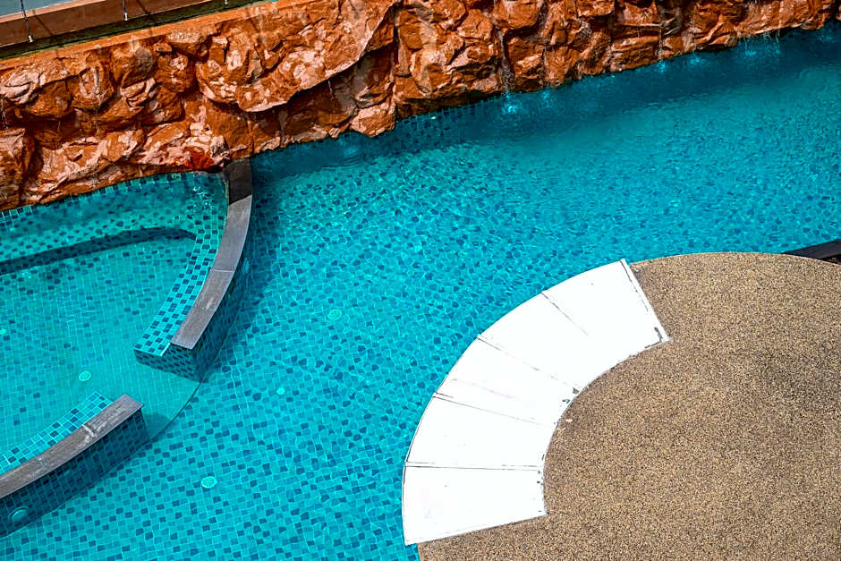 Centara Nova Hotel Pattaya