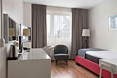 Economy Single Room with Single Bed - Non-Smoking