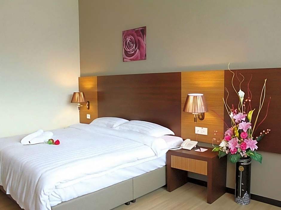 Aroma Hotel