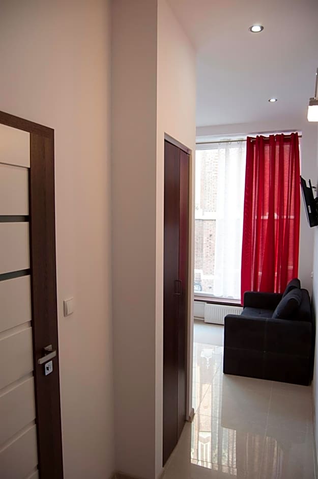hostelswidnicka24