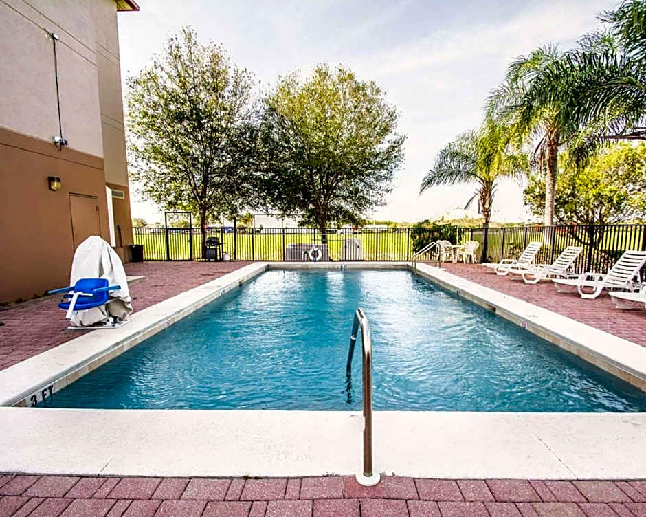 Sleep Inn Fort Pierce I-95