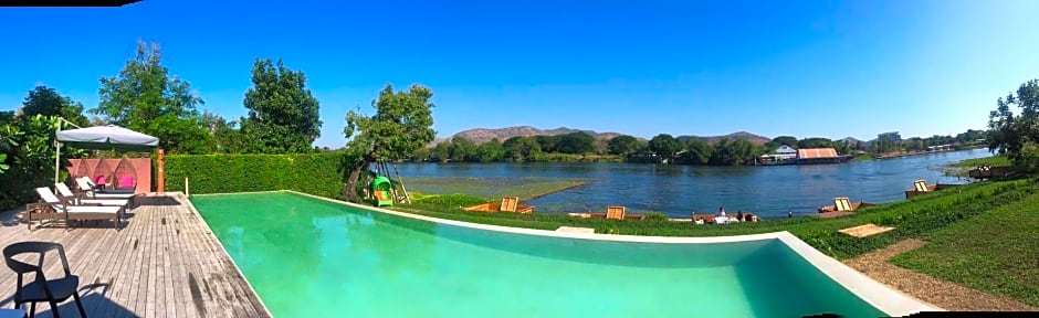 The Glory River Kwai Hotel