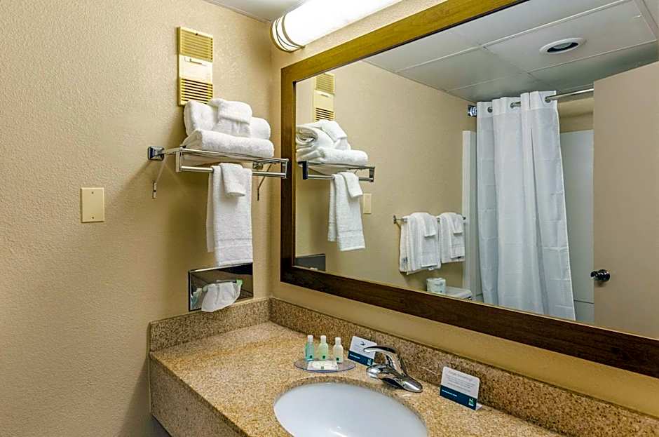 Quality Inn Radford-West Blacksburg I-81