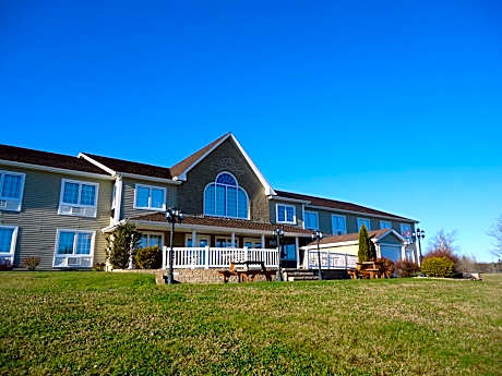 Auberge Bouctouche Inn & Suites