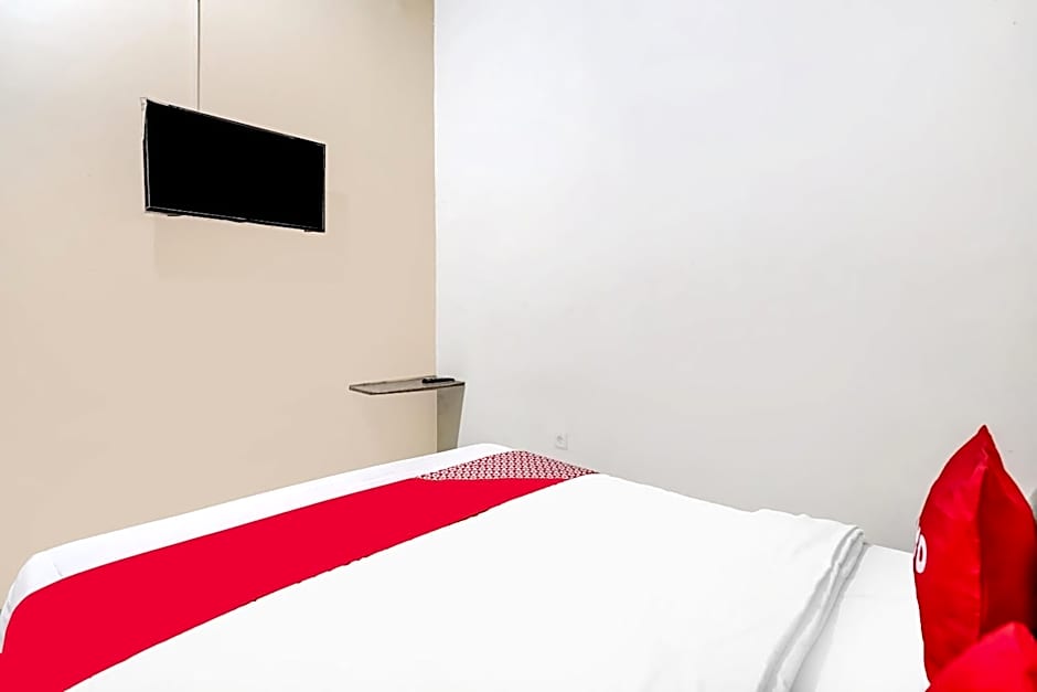 OYO 91361 Benlin D'kost Syariah