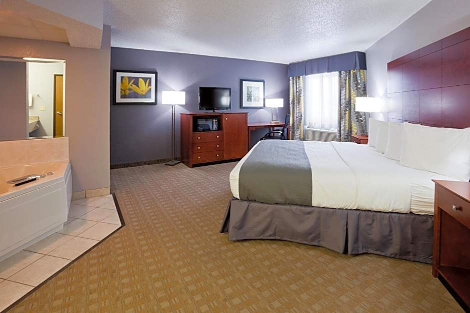 AmericInn by Wyndham Ankeny/Des Moines