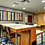 Holiday Inn Express & Suites Troy By IHG