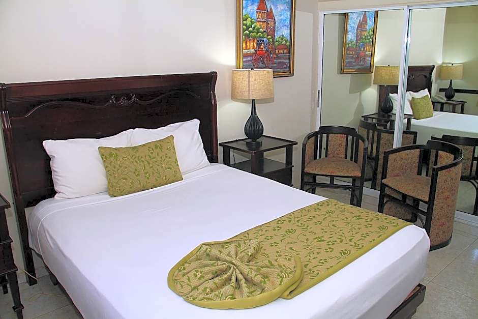 Platino Hotel & Casino