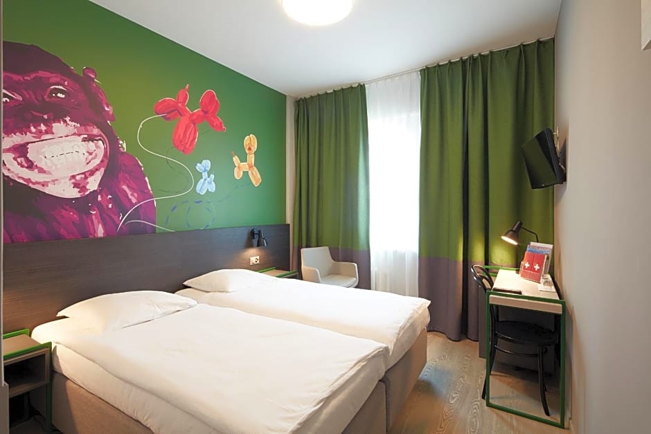 Crystal Hotel