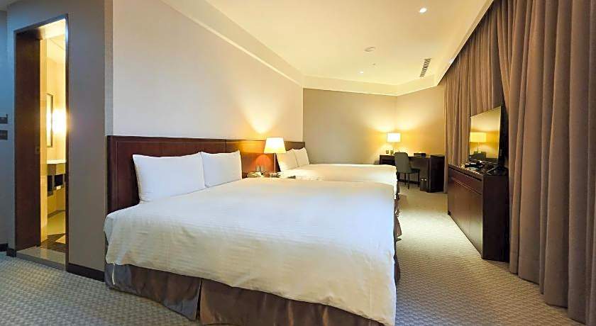 CHECK Inn Taichung LaiLai 