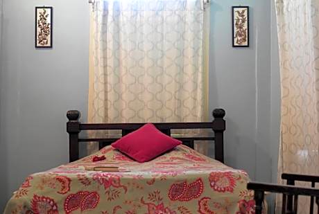 Double Room with Private External Bathroom