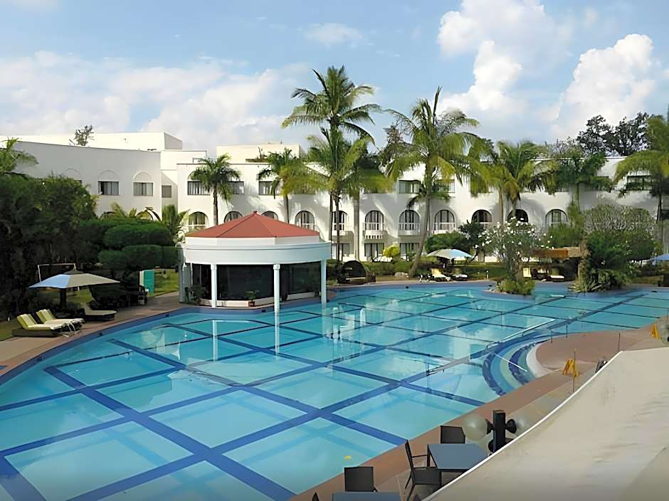 Lemon Tree Hotel Aurangabad