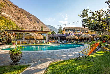 Socialtel Atitlan