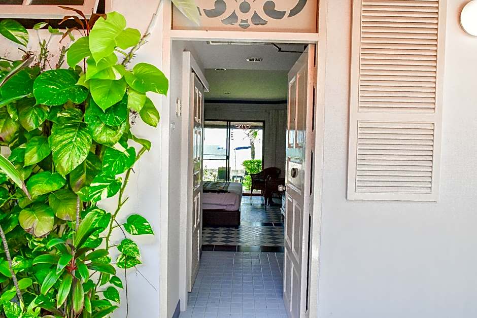 Sea Memories White Sand Beach Hotel