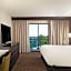 Embassy Suites by Hilton Philadelphia Airport