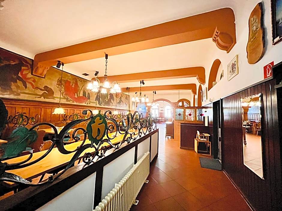 Hotel Hoepfner Burghof