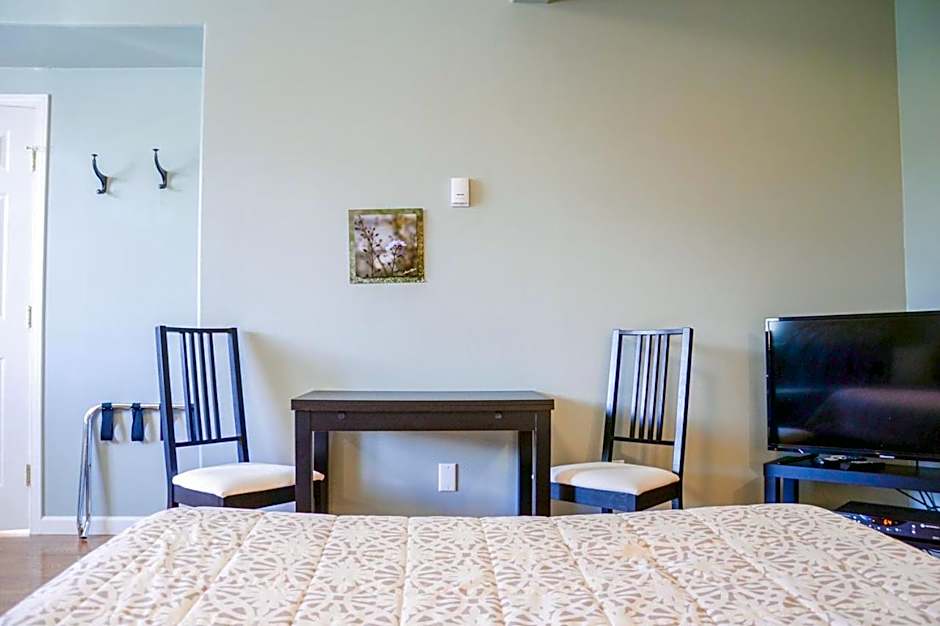 Trailhead Lodging