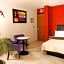 Hotel Leones