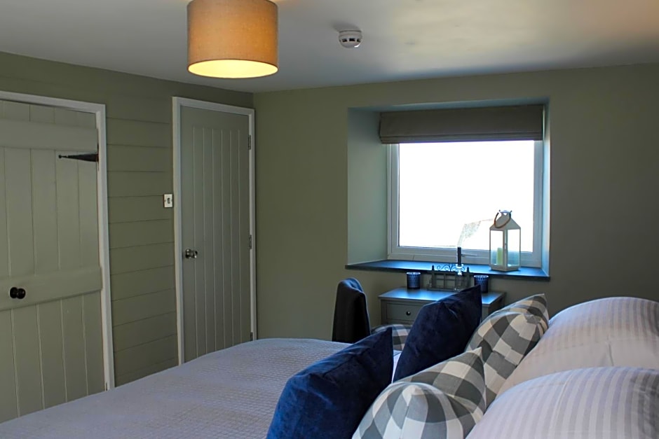 The Five Pilchards Inn