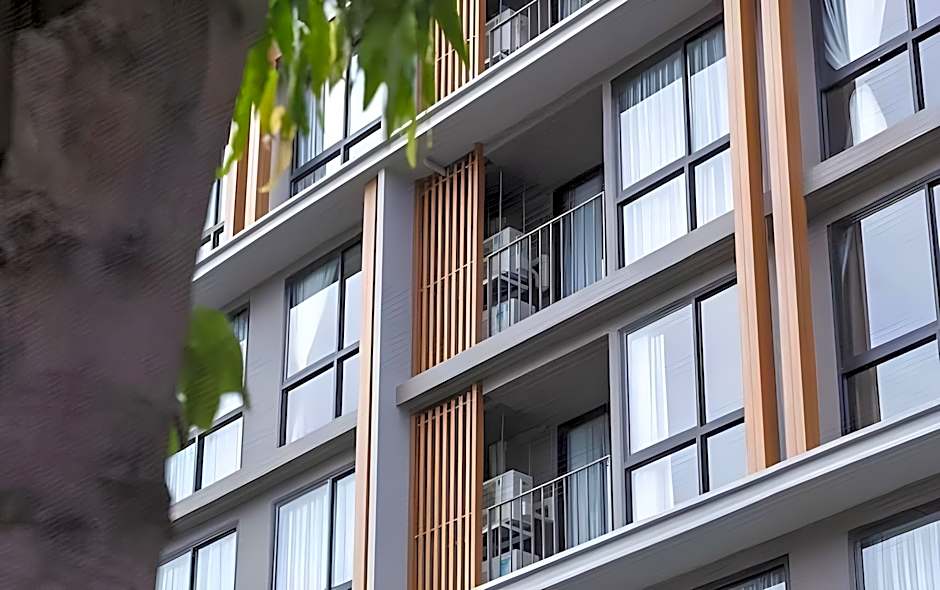 Madera Residence Sriracha