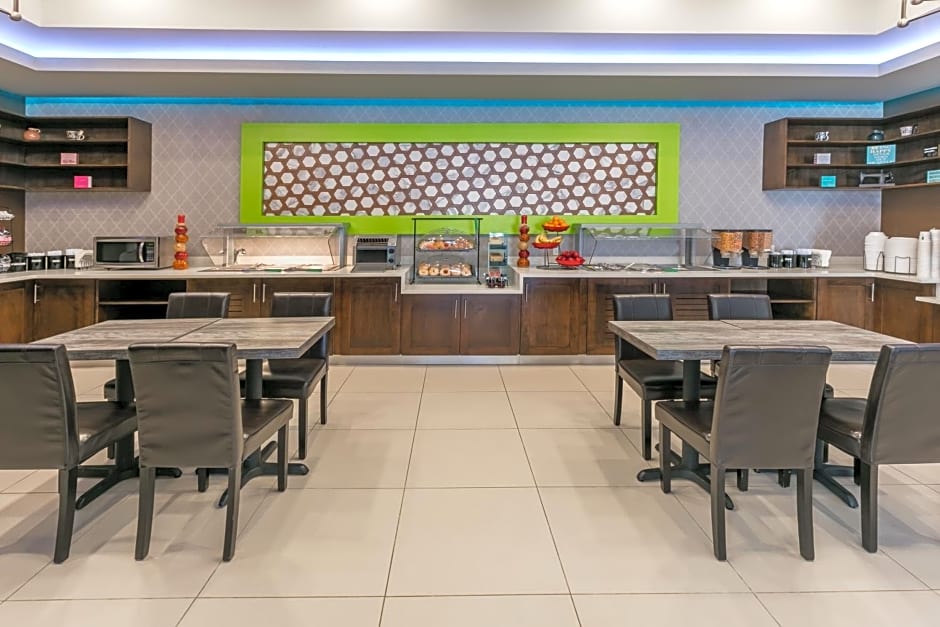 Ramada by Wyndham El Paso