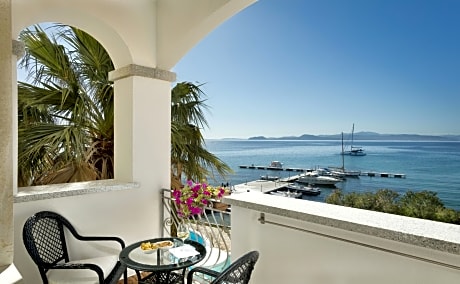 Comfort Room, Sea View (2 Twin Beds)