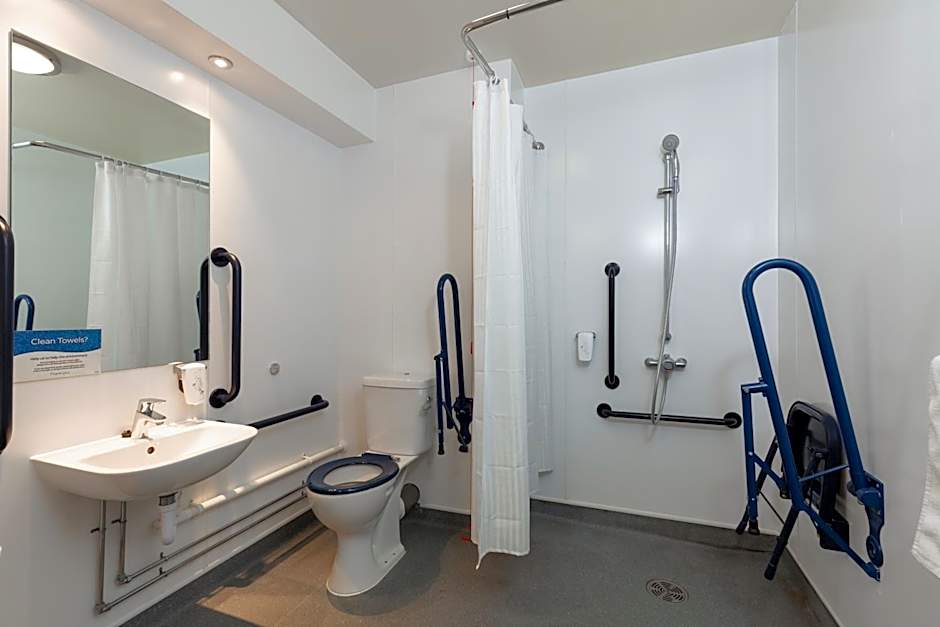 Sweet Chestnut, Dunfermline by Marston's Inns