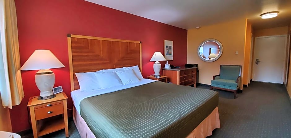 Olympic View Inn