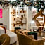 Bratus Hotel