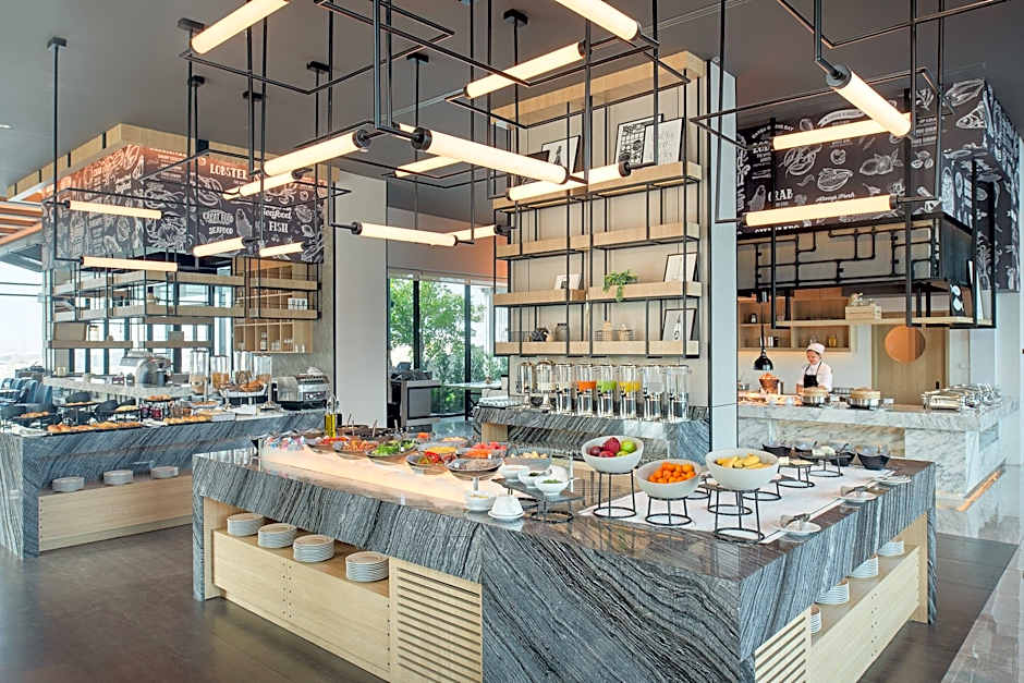 Holiday Inn & Suites Si Racha Laemchabang By IHG