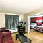 Red Roof Inn & Suites Pensacola East - Milton