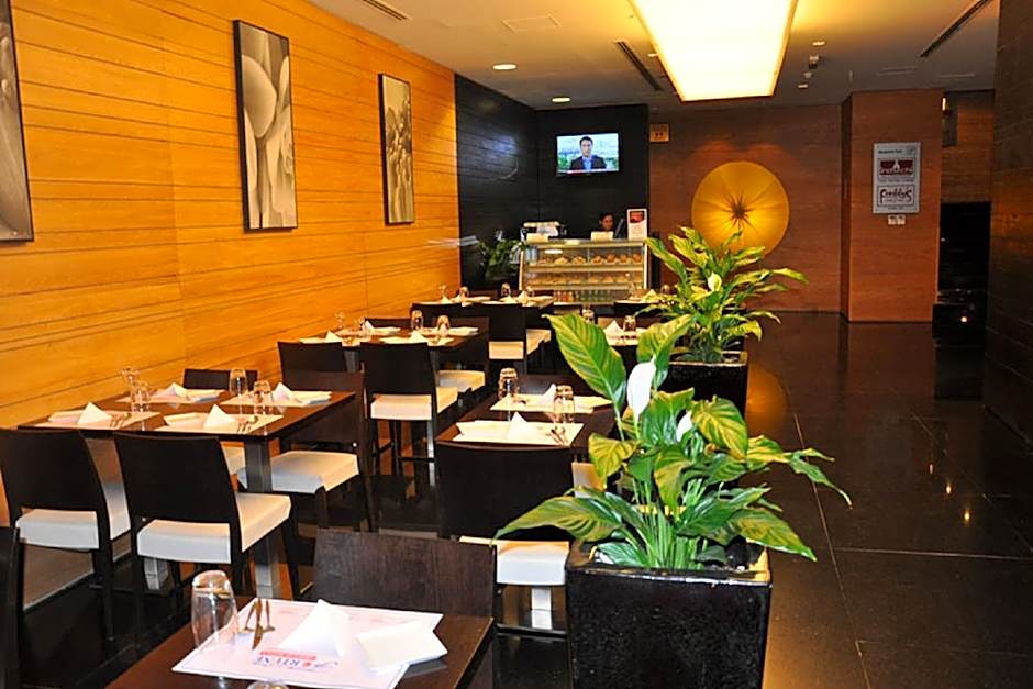 Saffron Boutique Hotel