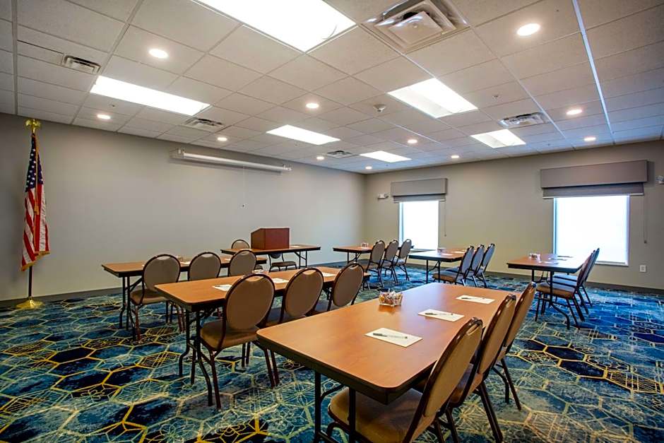 Hampton Inn By Hilton Watertown