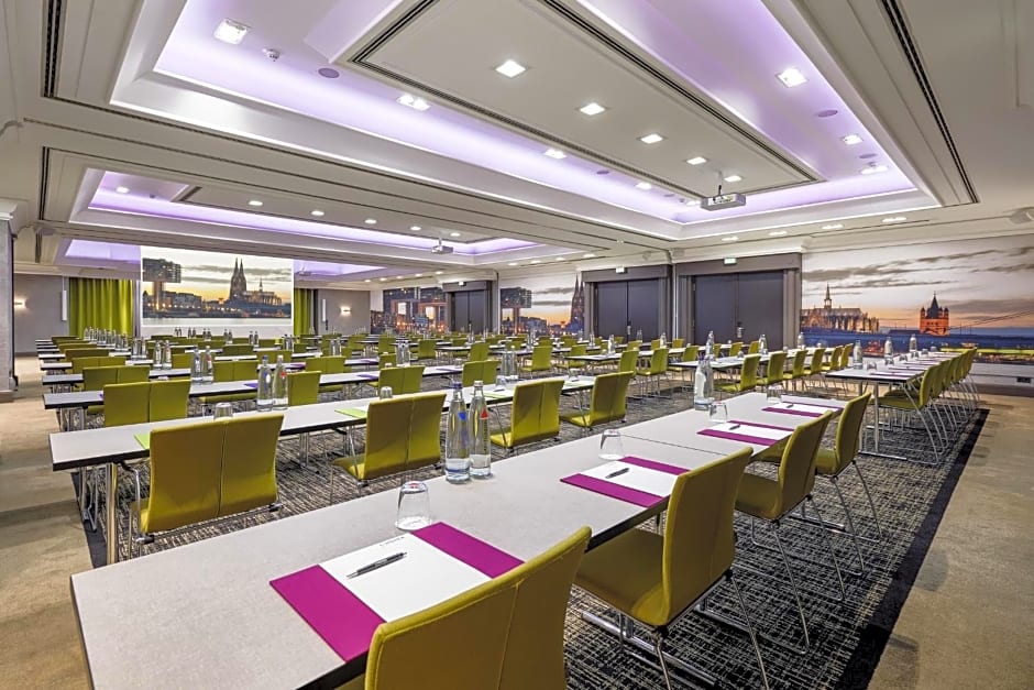 Lindner Hotel Cologne City Plaza, part of JdV by Hyatt