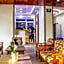 Aysev Hotel