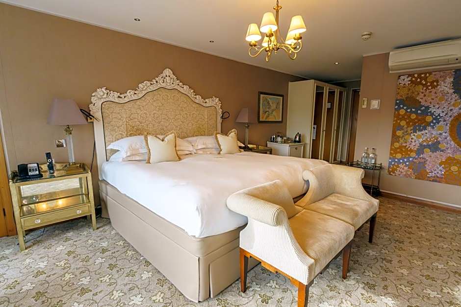 Duke Of Richmond Hotel