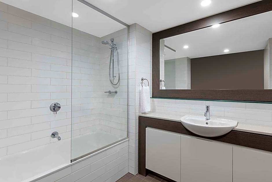 Adina Apartment Hotel Darwin Waterfront